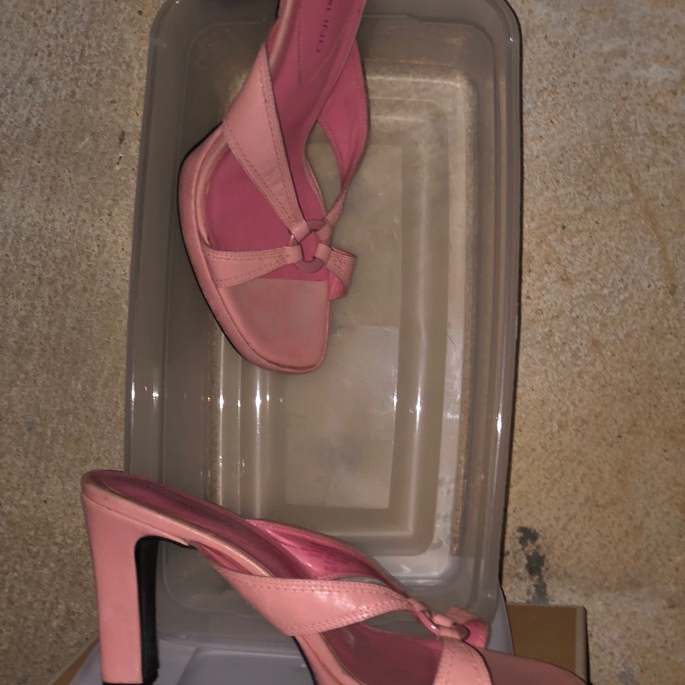 Shoes - Picture 2 of 3